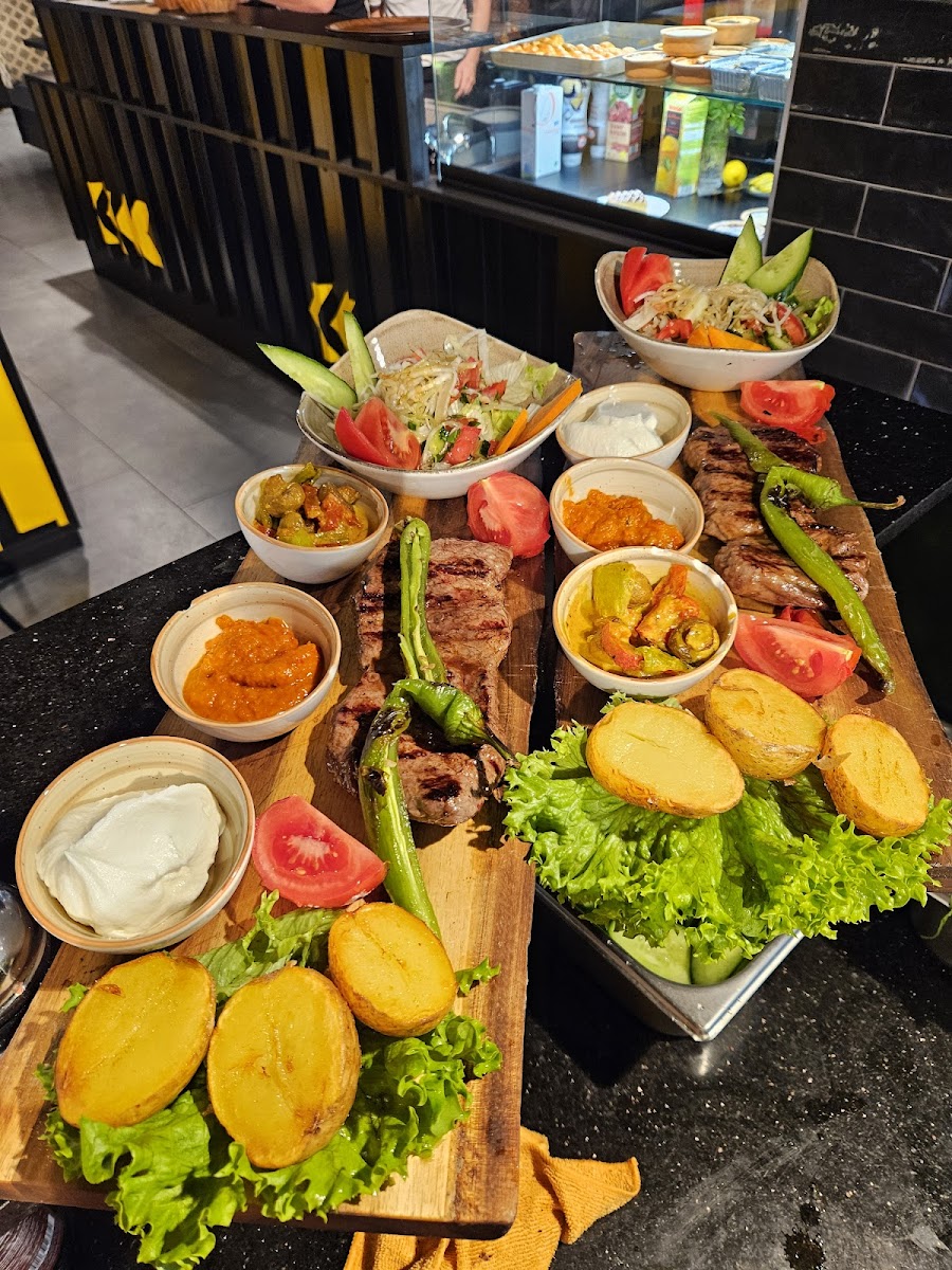 Köz Restaurant - Holzkohlegrill Stade-3